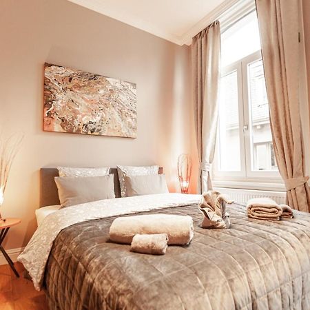 Luxury Suites Palace By Rikas Hotels Antwerpen Ngoại thất bức ảnh