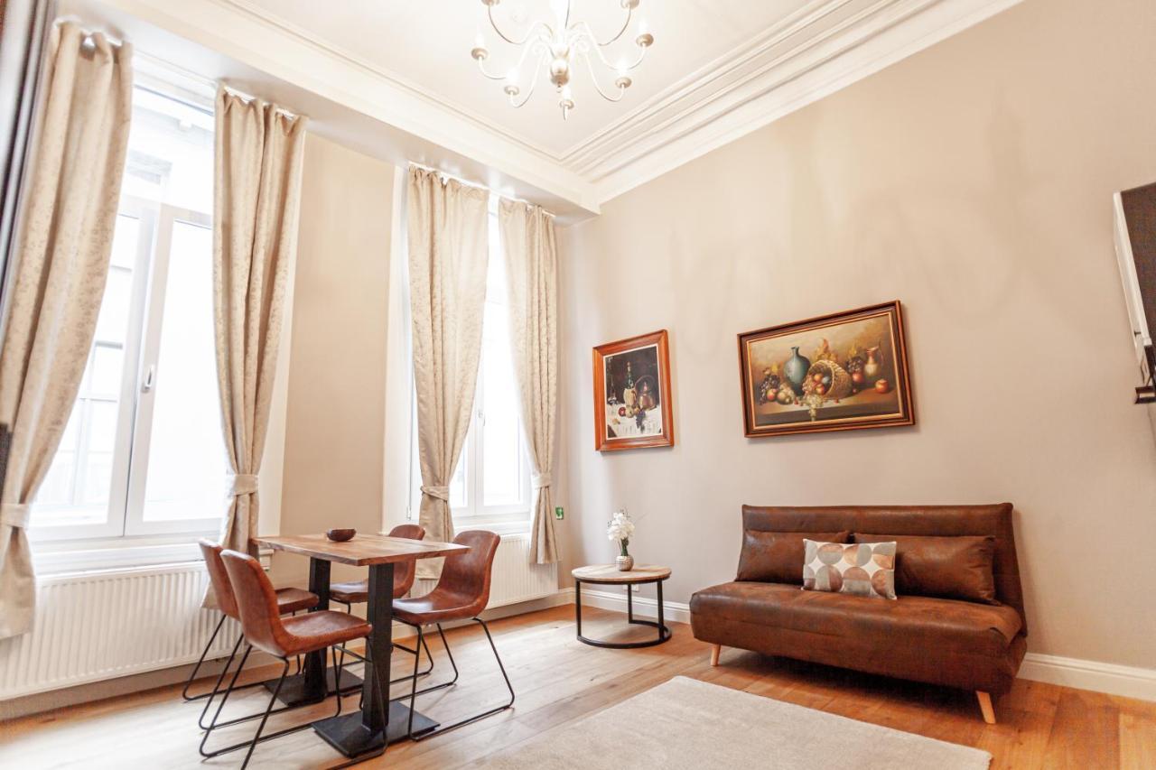 Luxury Suites Palace By Rikas Hotels Antwerpen Ngoại thất bức ảnh