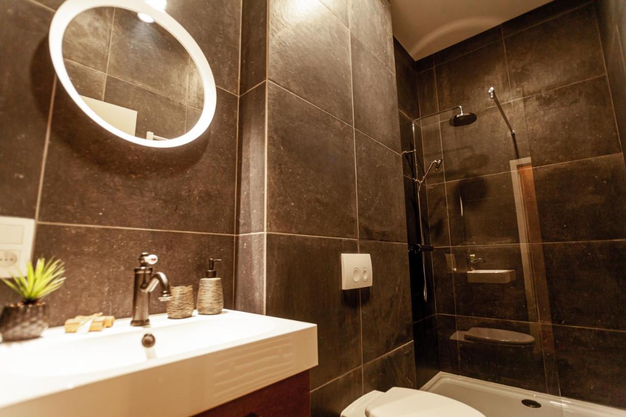 Luxury Suites Palace By Rikas Hotels Antwerpen Ngoại thất bức ảnh